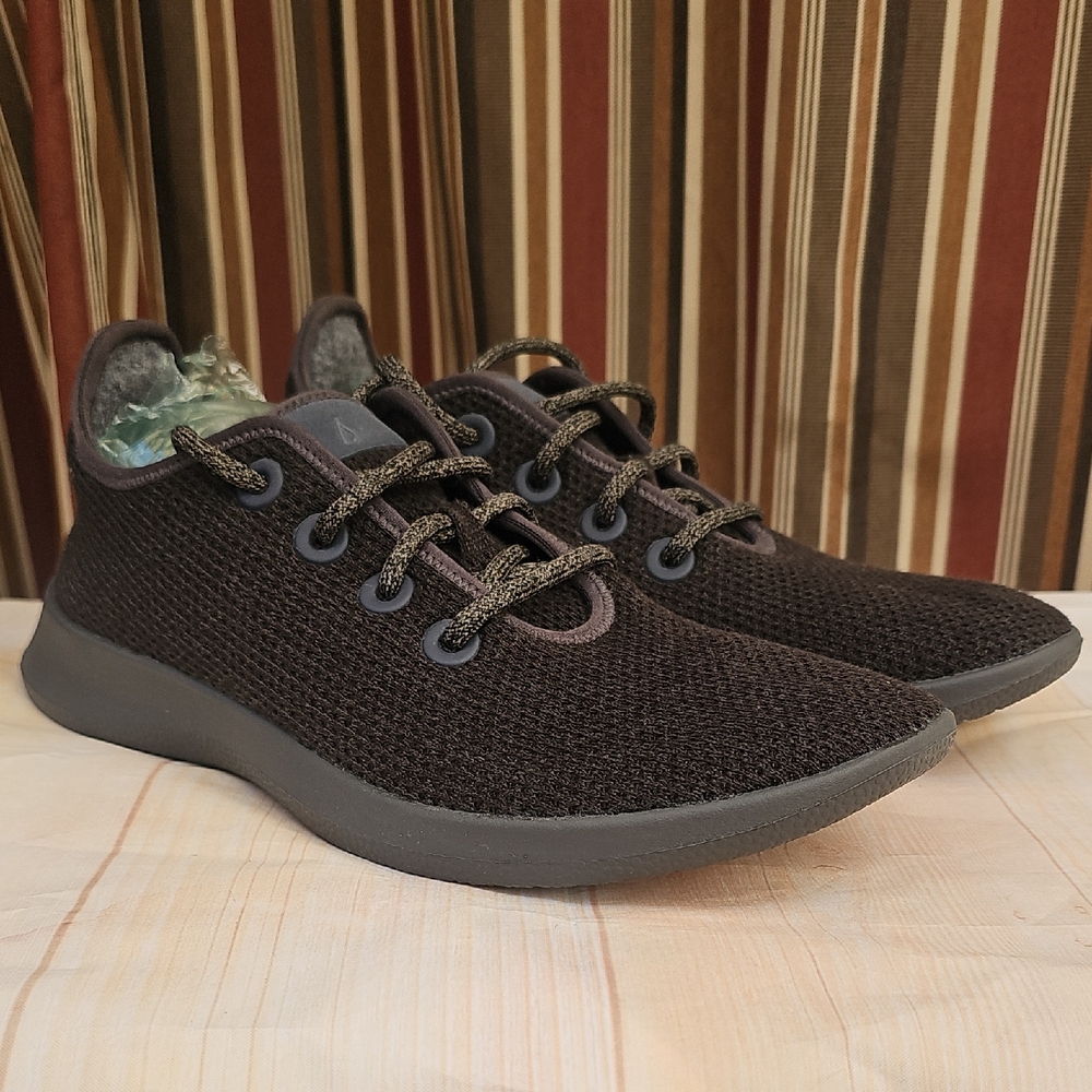 Allbirds Black Sneakers Lightweight Knit Design